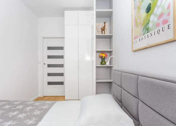 Apartament Beluvr Airport